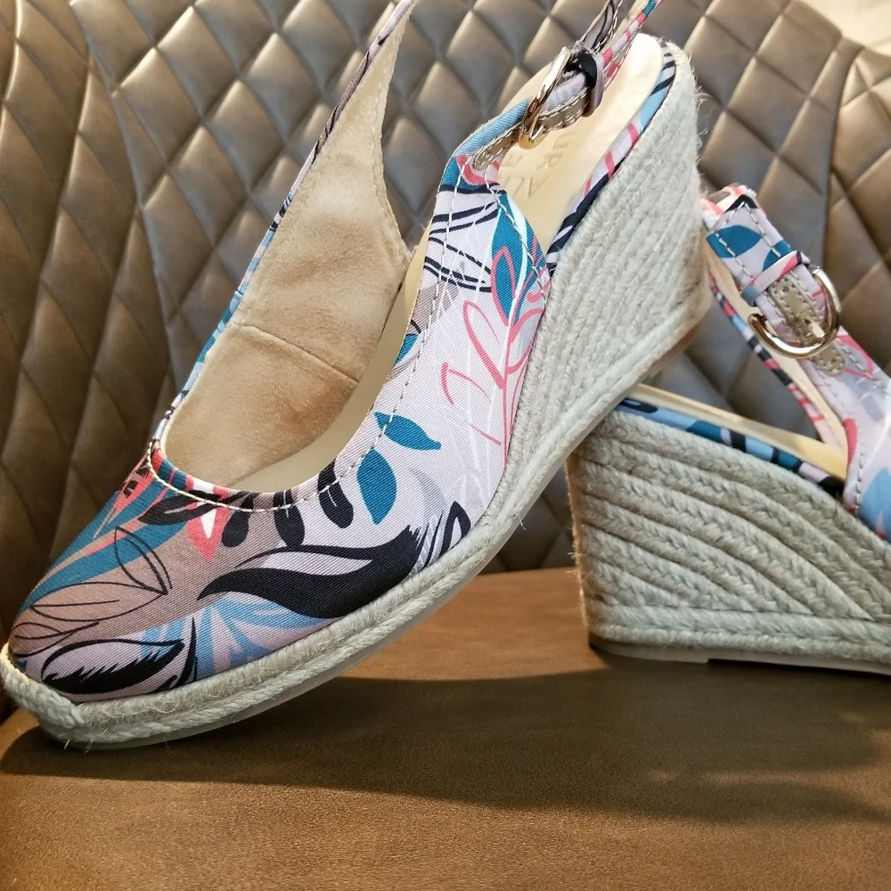 Naturalizer Espadrille Wedge Heel Sandal Blue Pink Neutral Floral Print Boho